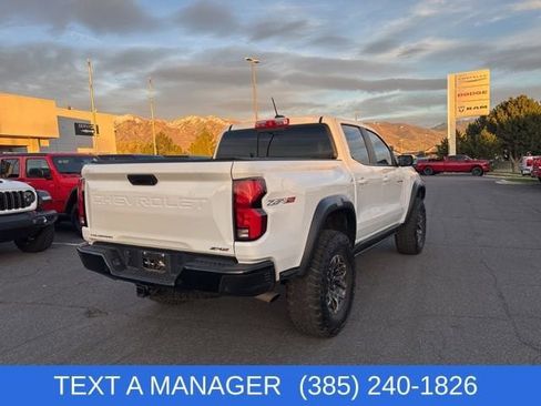 Used 2024 Chevrolet Colorado ZR2 w/ Technology Package image 11