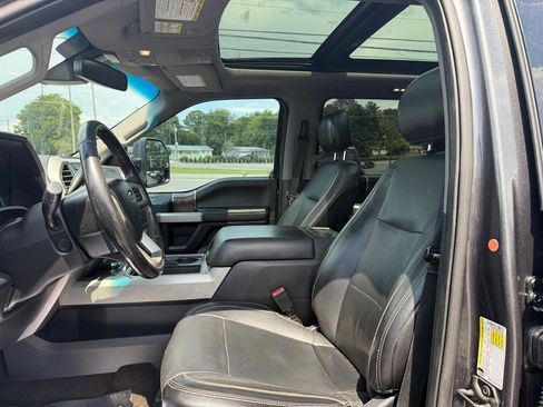 Used 2017 Ford F350 Lariat w/ Lariat Ultimate Package AWD/4WD image 10