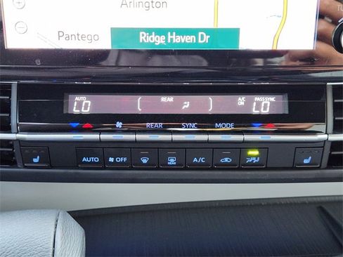 Certified 2023 Toyota Sienna XSE image 15