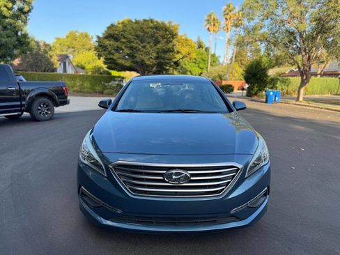 Used 2015 Hyundai Sonata SE image 3