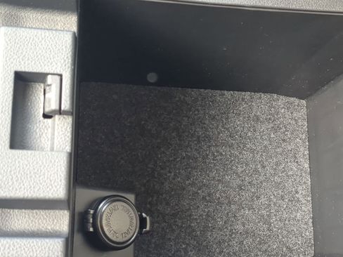 Certified 2025 Subaru Legacy Limited image 15