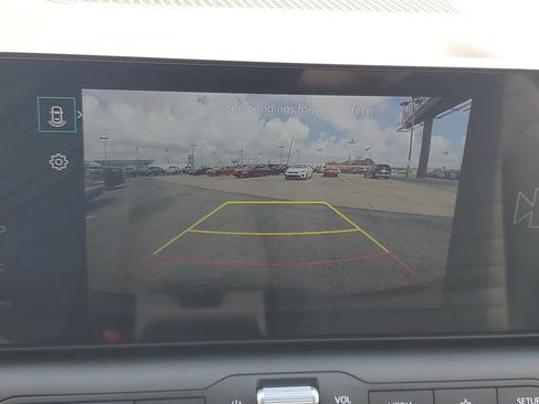 Used 2025 Kia K4 EX FWD image 17