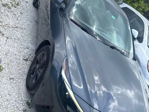 Used 2023 Hyundai Elantra SEL FWD image 4