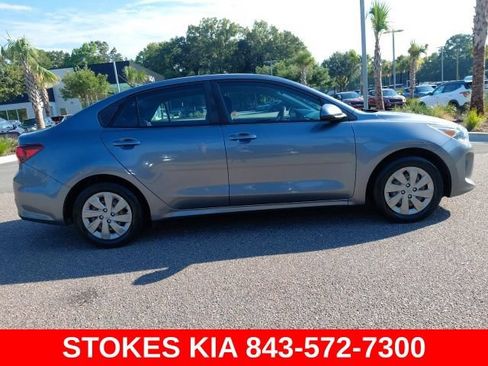 Used 2019 Kia Rio S FWD image 4
