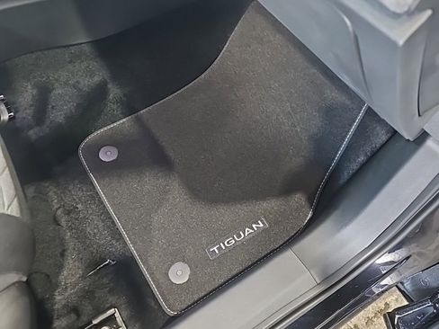 New 2025 Volkswagen Tiguan S image 14