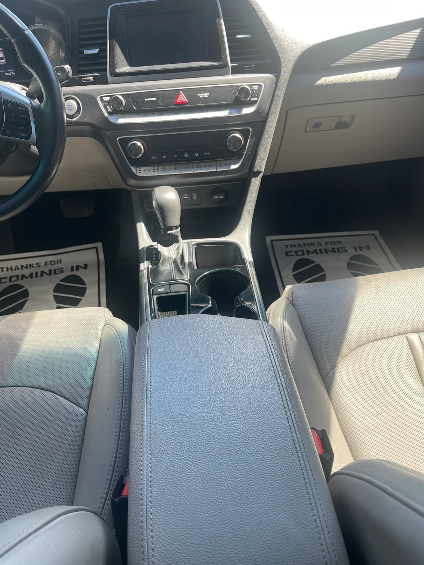 Used 2018 Hyundai Sonata Limited w/ Cargo Package FWD image 10