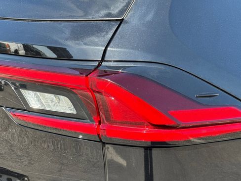 Used 2025 Toyota Grand Highlander AWD image 29