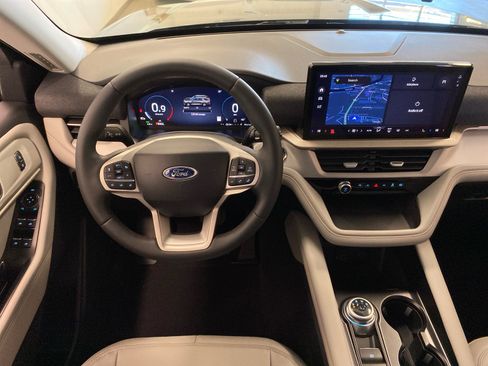 New 2026 Ford Explorer Active w/ Active Comfort Package image 14