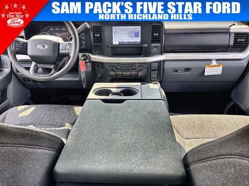 Used 2023 Ford F250 XLT w/ FX4 Off-Road Package AWD/4WD image 12
