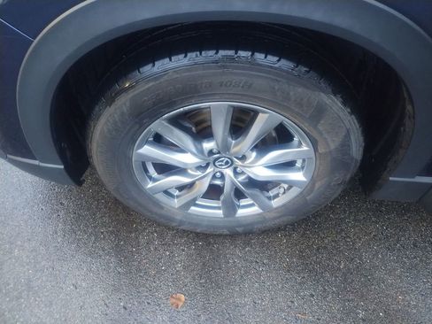 Used 2018 MAZDA CX-9 Touring w/ Touring Premium Package image 28