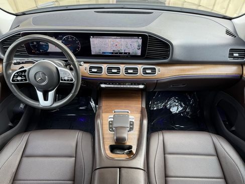 Used 2020 Mercedes-Benz GLE 350 4MATIC w/ AMG Line Exterior image 20