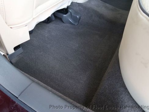 Used 2011 Lincoln MKZ Lincoln MKZ image 16