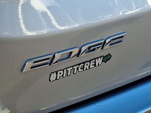 Used 2020 Ford Edge SEL image 29