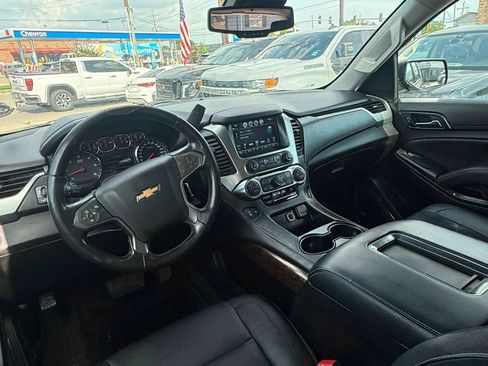 Used 2017 Chevrolet Tahoe LT RWD image 18