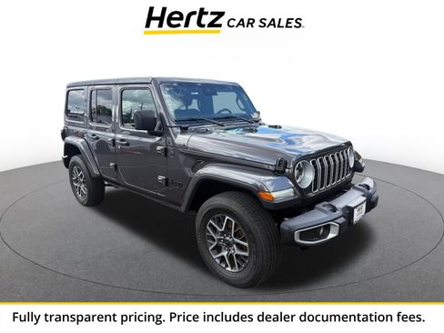 Used 2025 Jeep Wrangler Unlimited Sahara AWD/4WD image 1