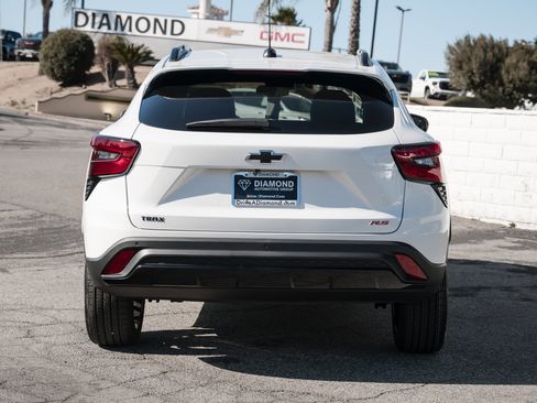 New 2026 Chevrolet Trax RS w/ Driver Confidence Package image 6