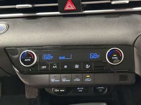 Used 2023 Hyundai Elantra SEL w/ Winter Weather Package image 14