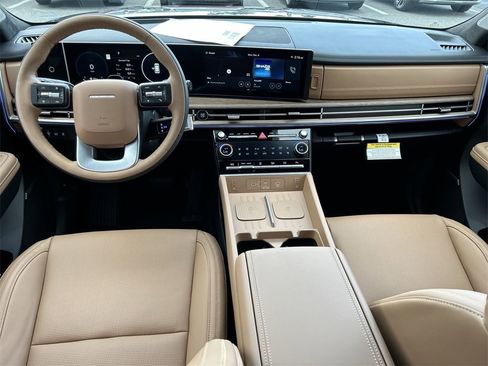 New 2026 Hyundai Santa Fe Calligraphy image 3