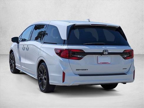 Used 2026 Honda Odyssey Sport-L image 8