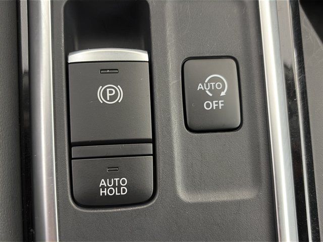 Certified 2026 Nissan Pathfinder SL AWD/4WD image 28