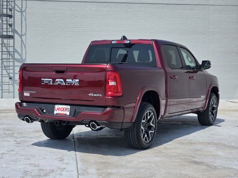 New 2026 RAM 1500 Laramie AWD/4WD image 4