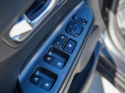 Used 2022 Hyundai Kona SEL w/ Convenience Package image 21