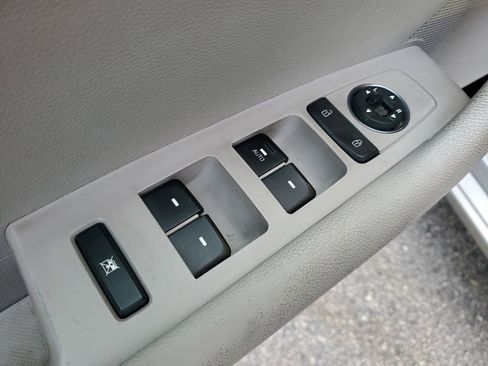 Used 2015 Hyundai Sonata SE image 17