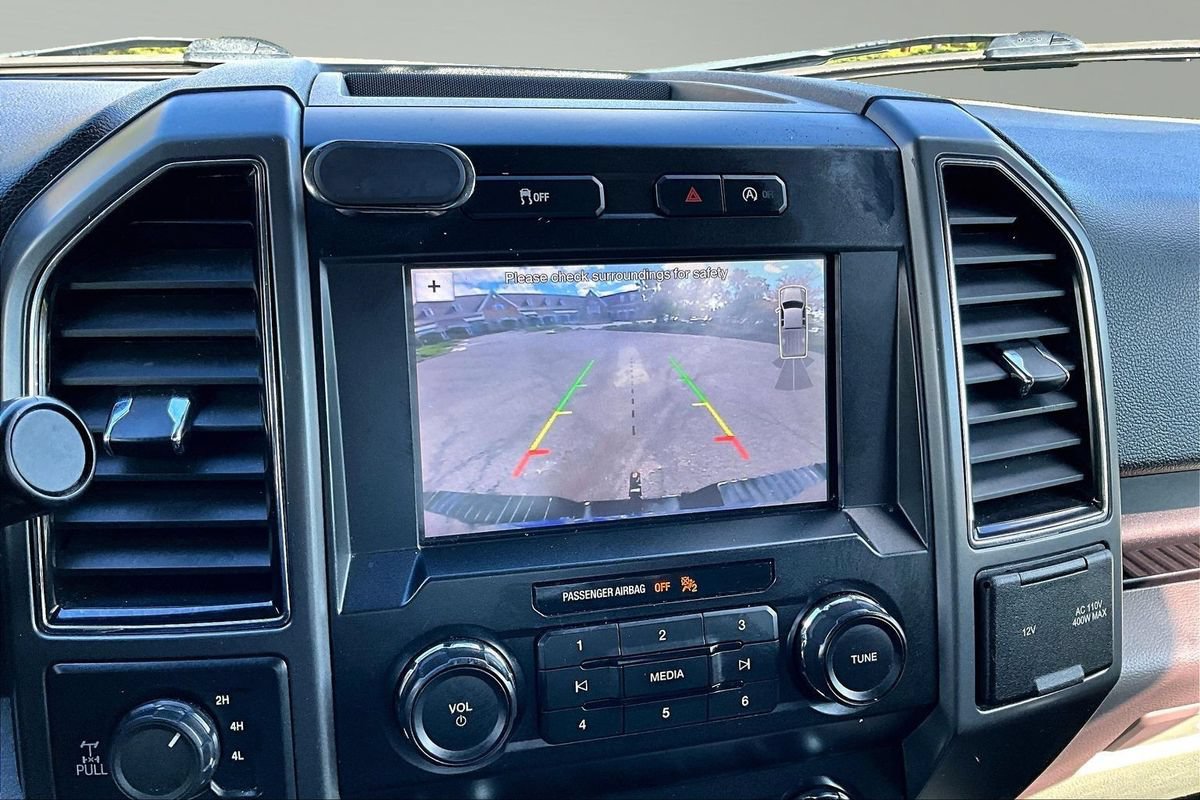 Used 2019 Ford F150 XLT w/ Equipment Group 302A Luxury AWD/4WD image 28