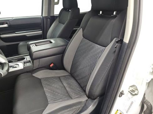 Used 2015 Toyota Tundra SR5 image 15