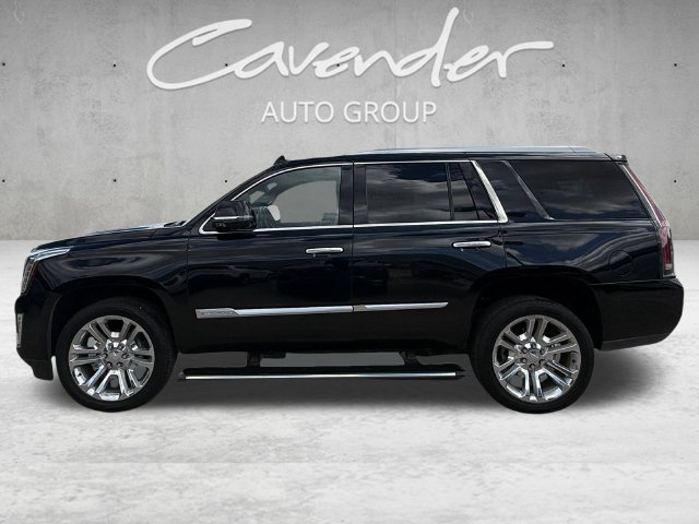 Used 2018 Cadillac Escalade Platinum AWD/4WD image 13