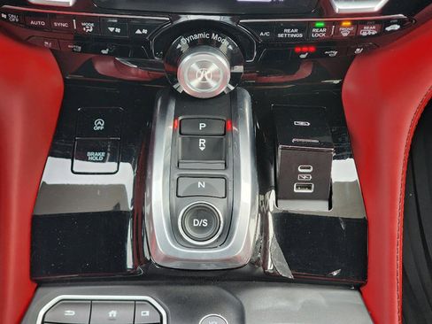 Used 2022 Acura MDX A-Spec image 18