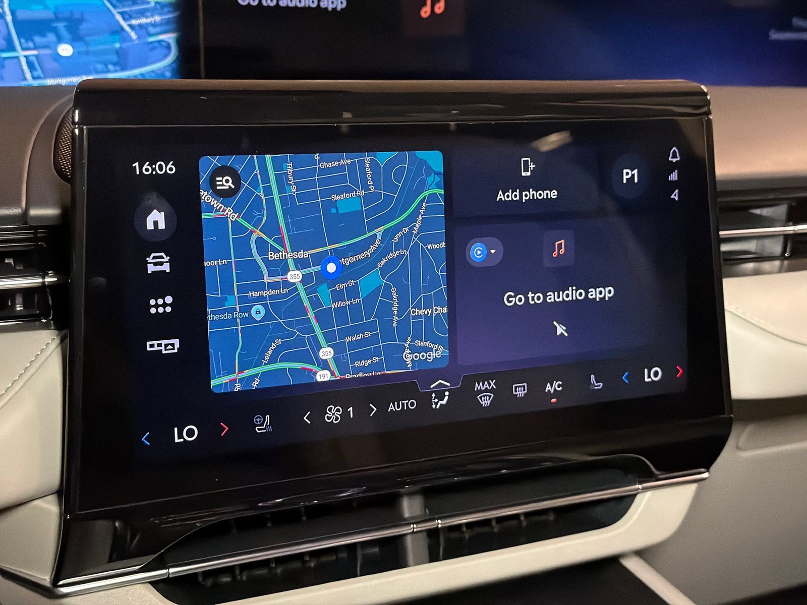 New 2026 Lincoln Nautilus Premier AWD/4WD image 26
