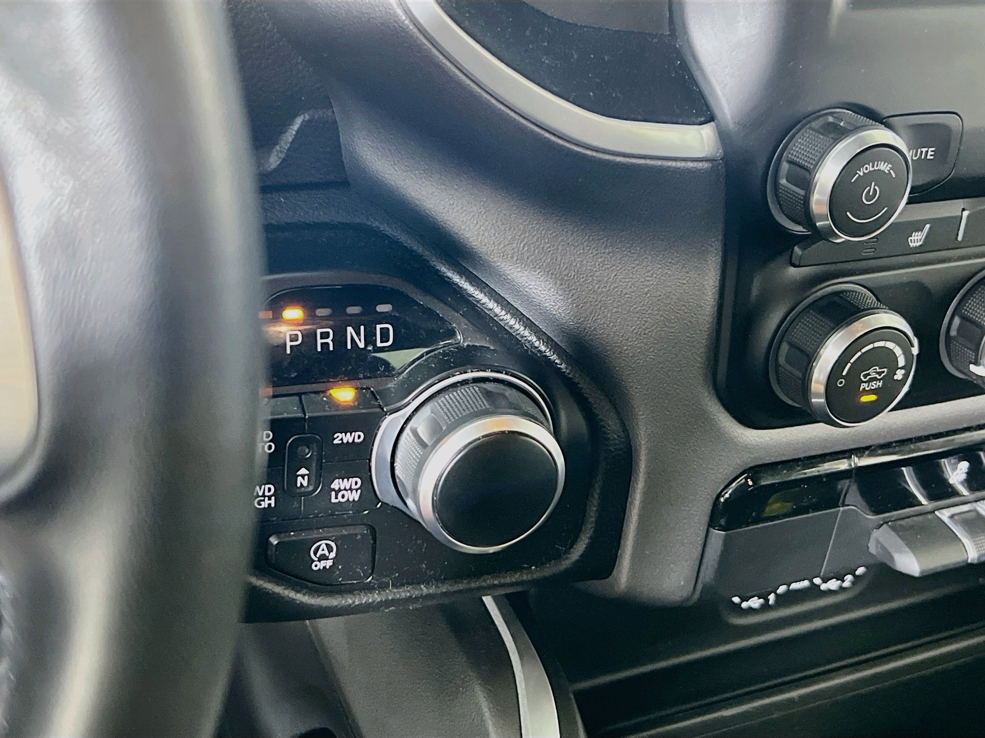 Used 2023 RAM 1500 Big Horn AWD/4WD image 16