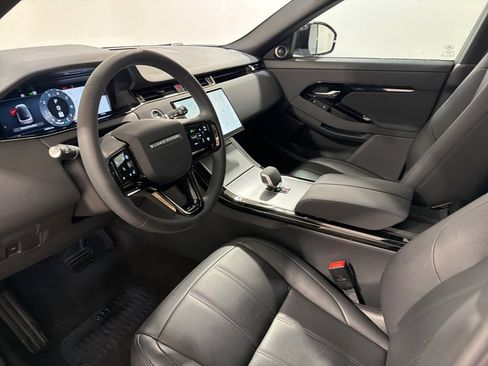 Used 2024 Land Rover Range Rover Evoque S image 10