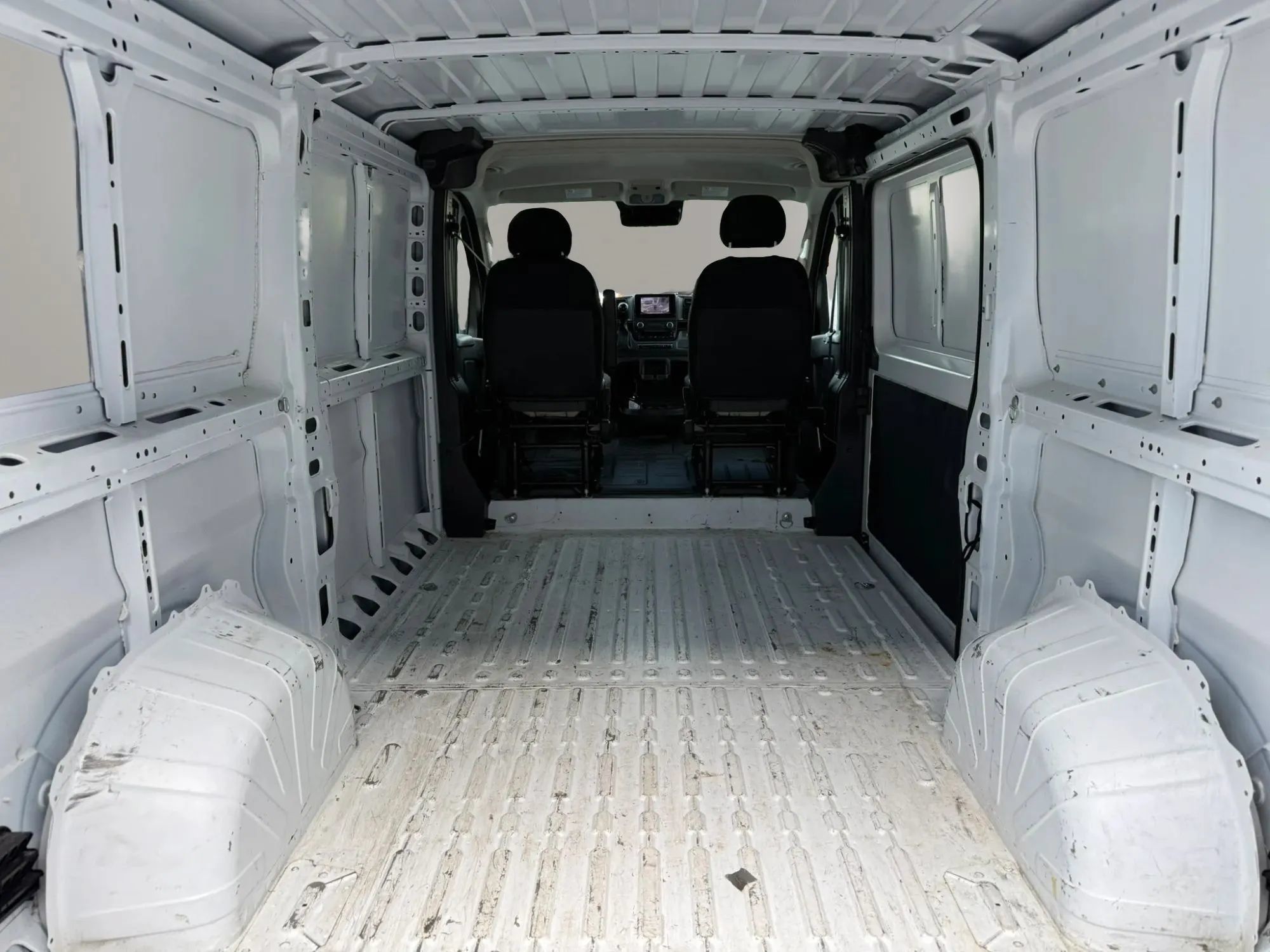 Used 2023 RAM ProMaster 1500 FWD image 32