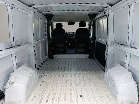 Used 2023 RAM ProMaster 1500 FWD image 32