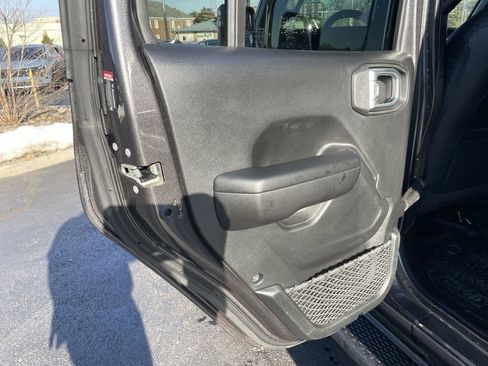 Used 2021 Jeep Wrangler Unlimited Sport S image 20