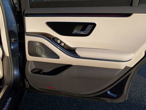 Used 2022 Mercedes-Benz S 500 4MATIC image 32