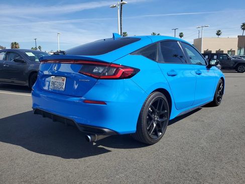 Used 2024 Honda Civic Sport image 4