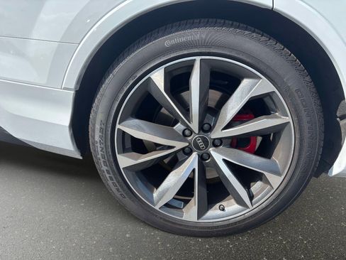 Used 2023 Audi SQ7 Prestige w/ Sport Package AWD/4WD image 7