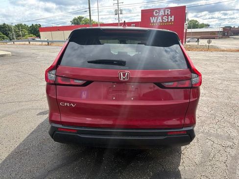 Used 2024 Honda CR-V EX image 6