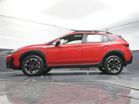 Used 2021 Subaru Crosstrek 2.0i Premium w/ Moonroof Package image 36