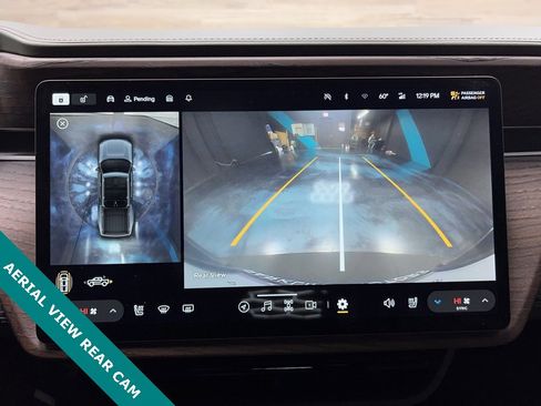 Used 2023 Rivian R1T Adventure image 13