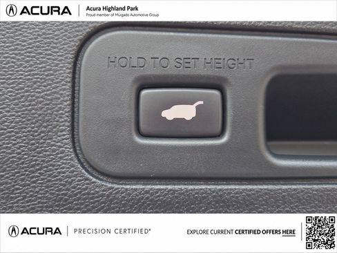 Certified 2024 Acura MDX SH-AWD w/ Technology Package image 23