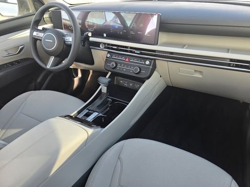 New 2026 Hyundai Tucson SE image 27