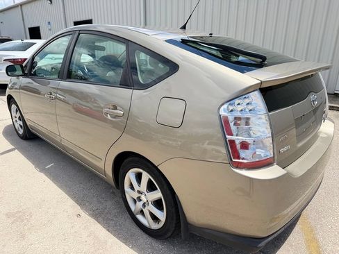 Used 2009 Toyota Prius FWD image 3