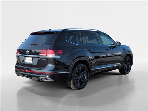 Used 2022 Volkswagen Atlas SEL R-Line image 6