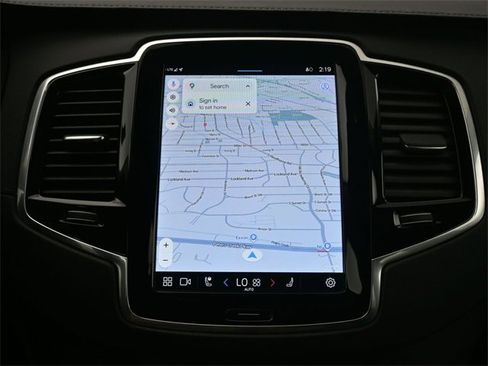 Used 2023 Volvo XC90 B6 Ultimate w/ Protection Package Premier image 15