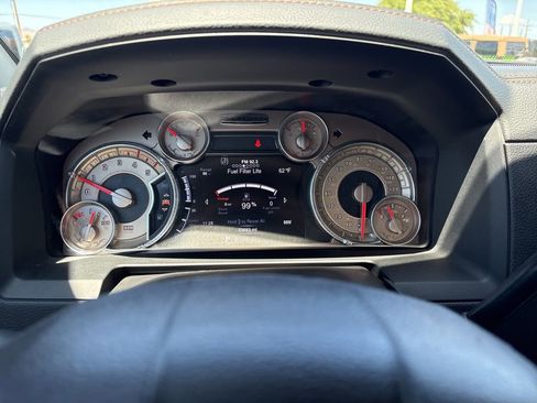 Certified 2016 RAM 2500 Longhorn w/ Convenience Group AWD/4WD image 30