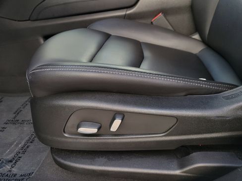 Used 2022 Cadillac XT5 Luxury image 12